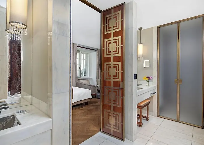Park Hyatt Hotel 5*