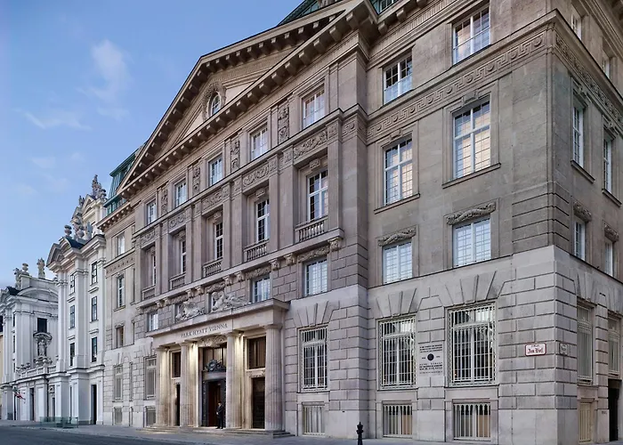 Park Hyatt 5*